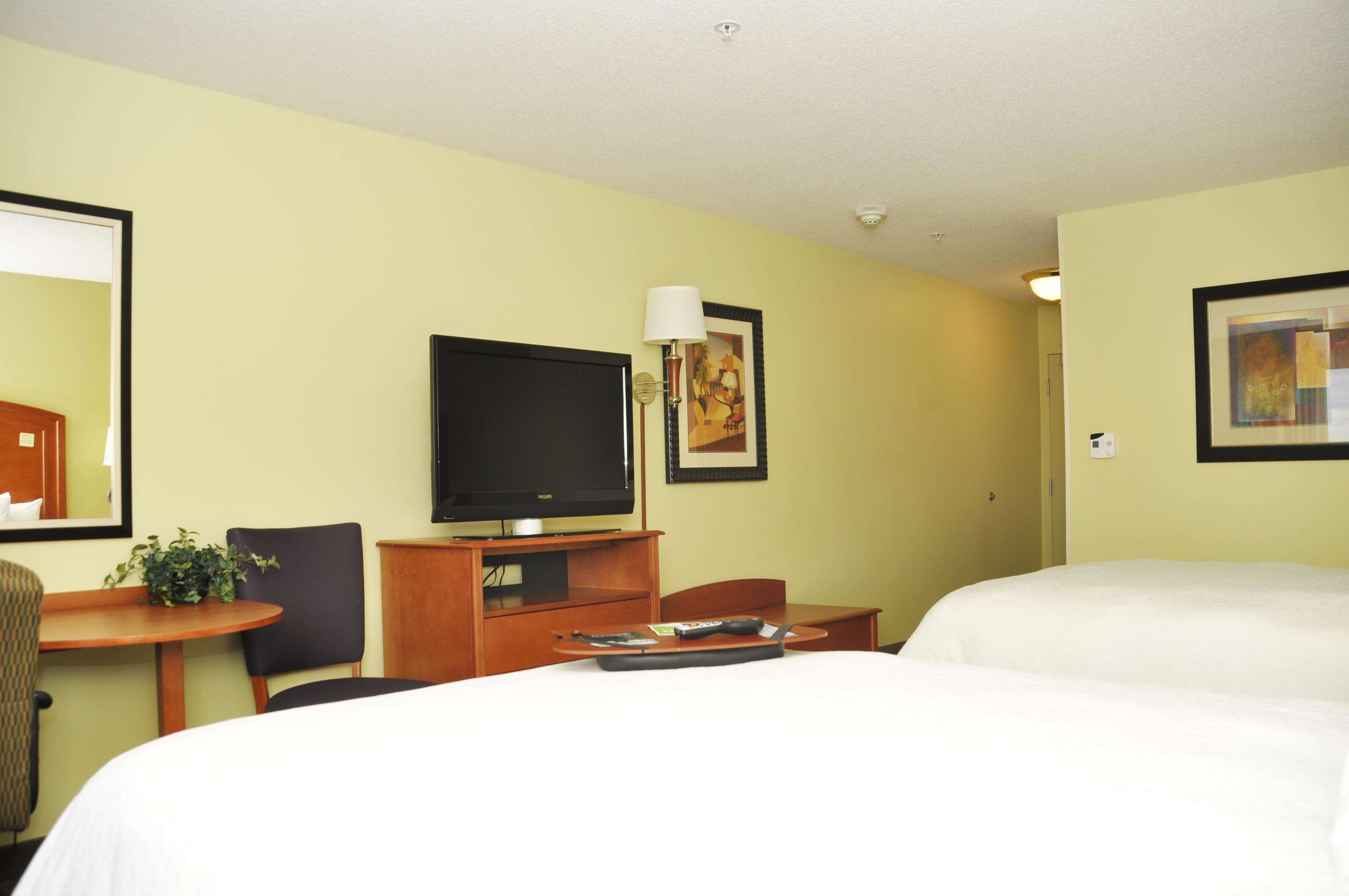 Hampton Inn Macomb Ngoại thất bức ảnh