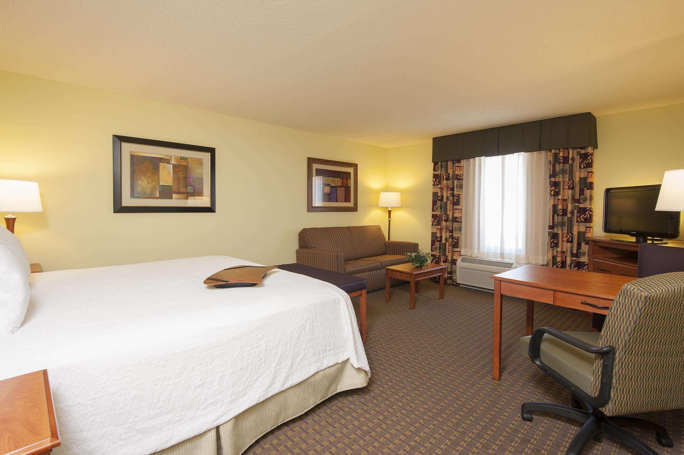 Hampton Inn Macomb Ngoại thất bức ảnh