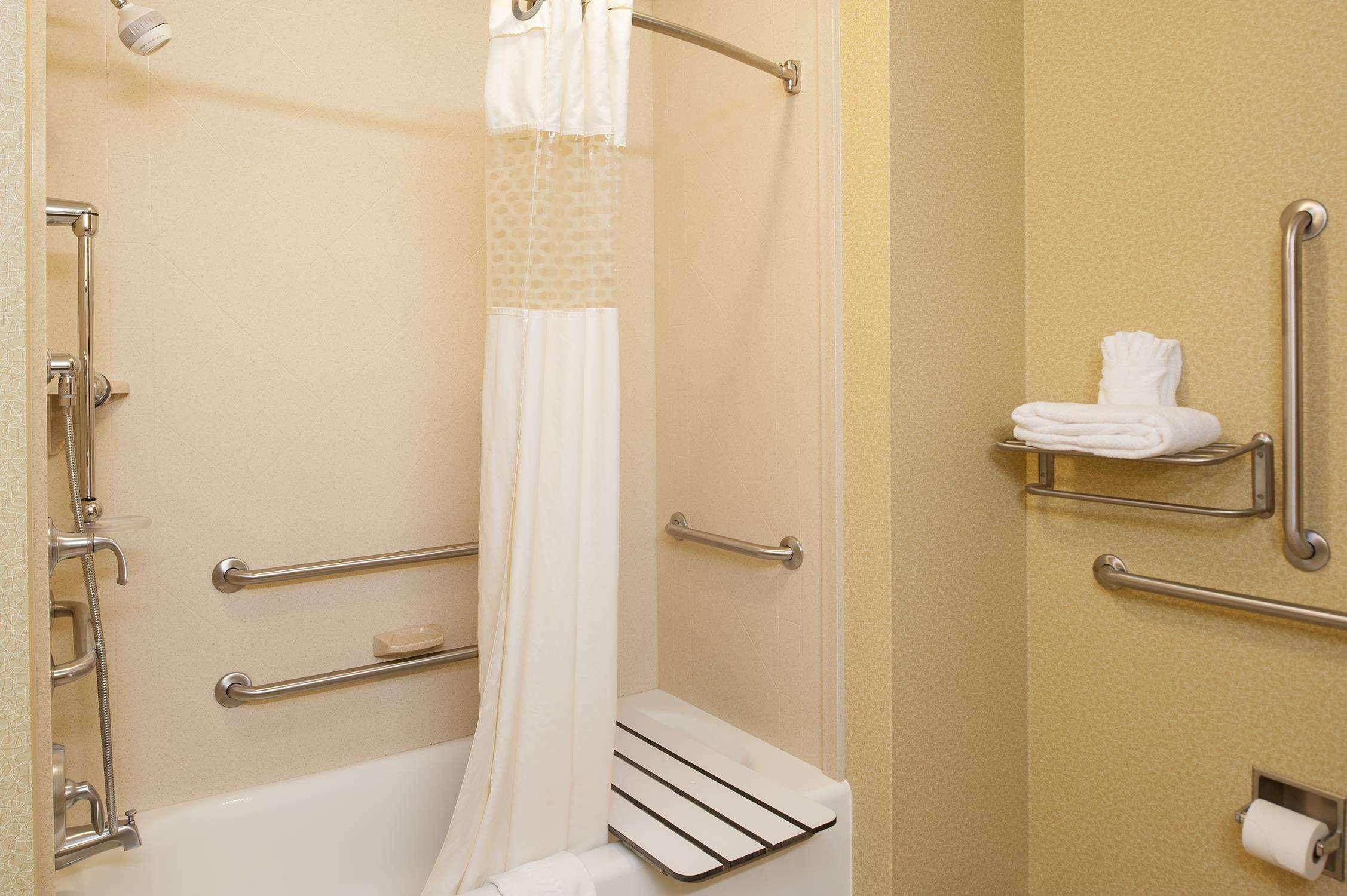 Hampton Inn Macomb Ngoại thất bức ảnh