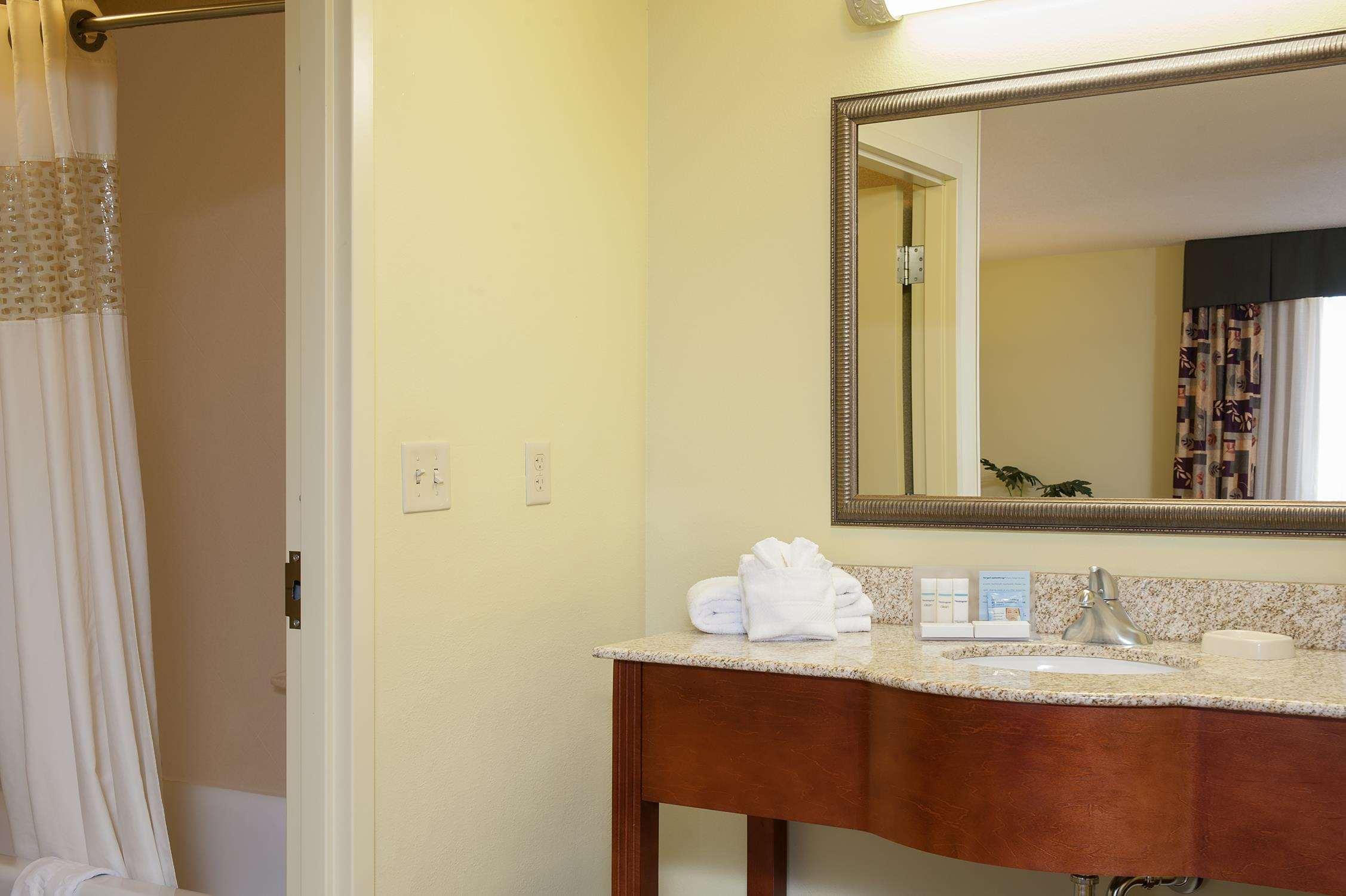 Hampton Inn Macomb Ngoại thất bức ảnh