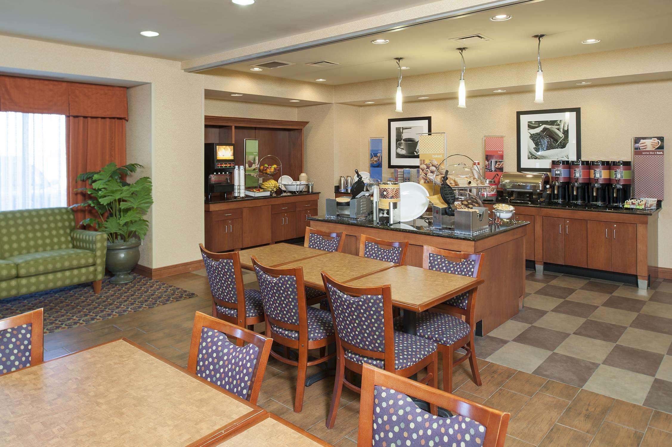 Hampton Inn Macomb Ngoại thất bức ảnh