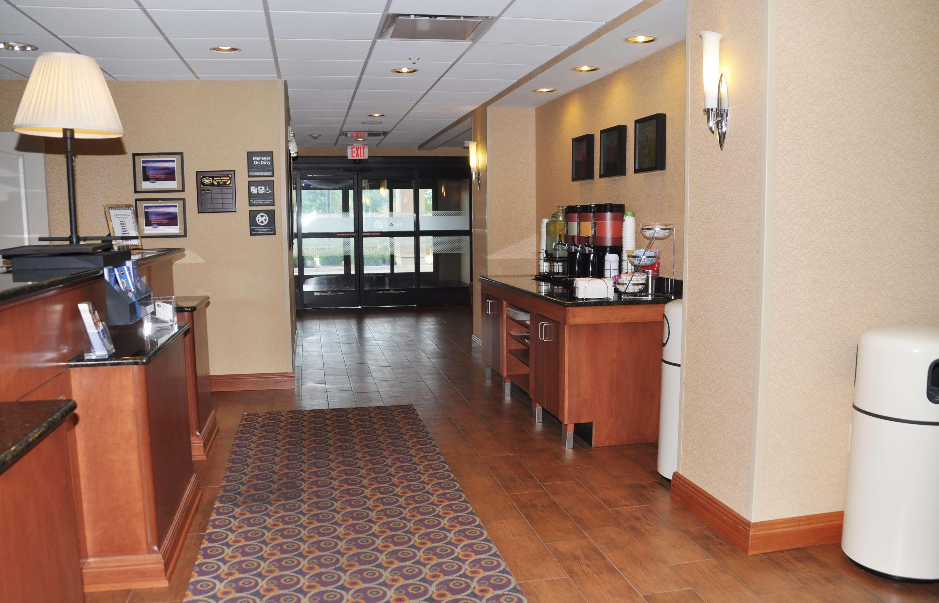 Hampton Inn Macomb Ngoại thất bức ảnh
