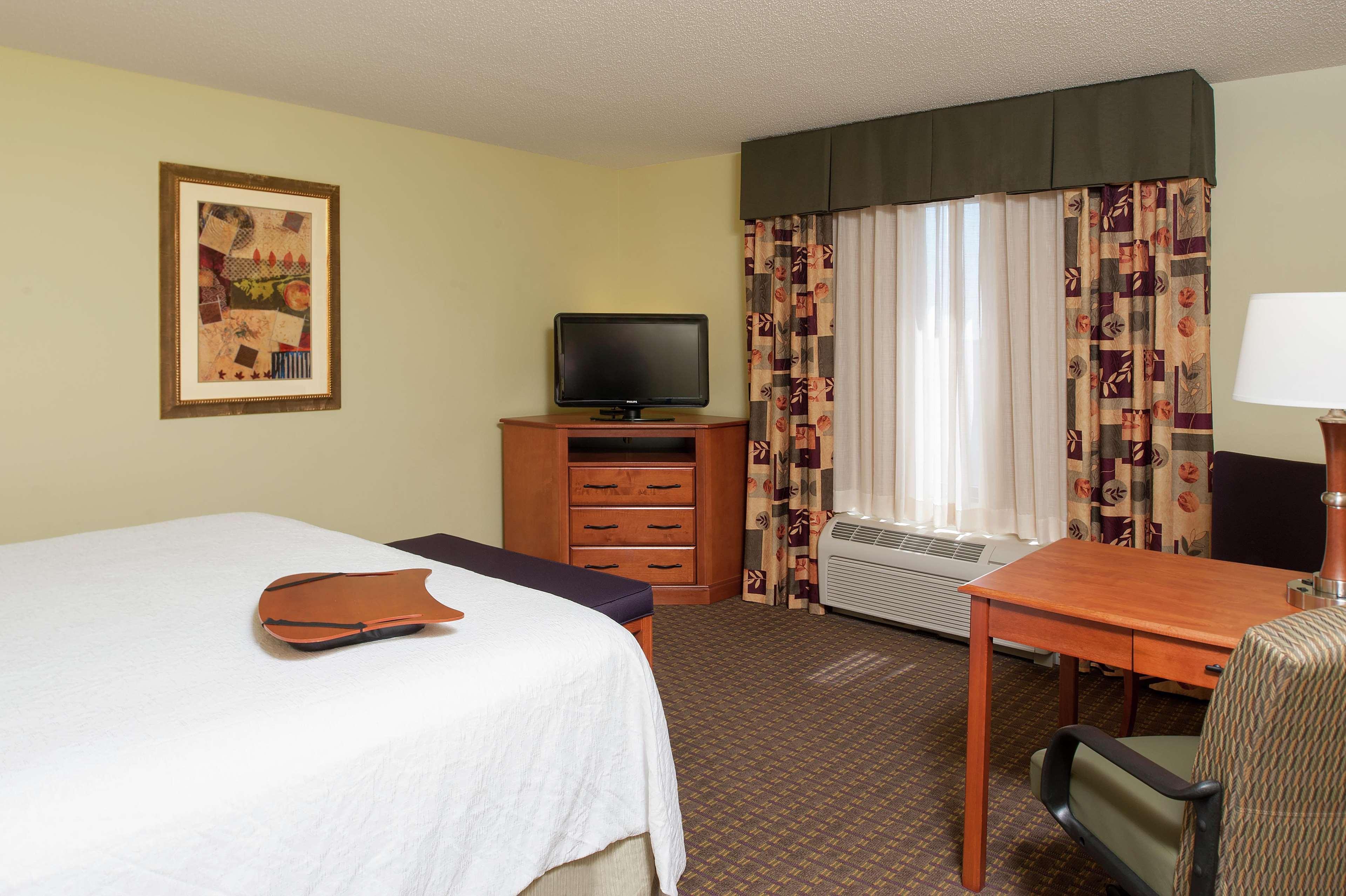 Hampton Inn Macomb Ngoại thất bức ảnh
