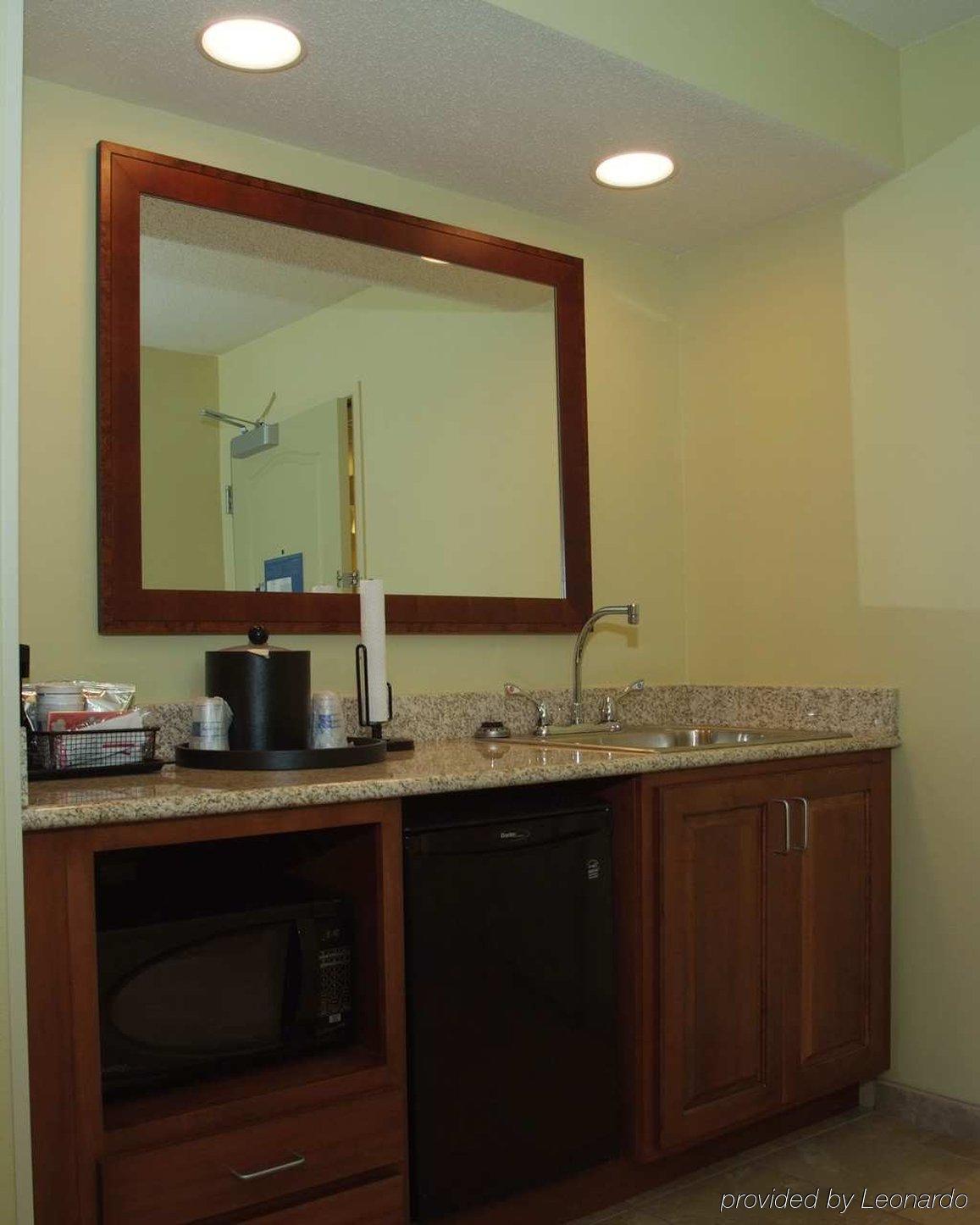 Hampton Inn Macomb Phòng bức ảnh