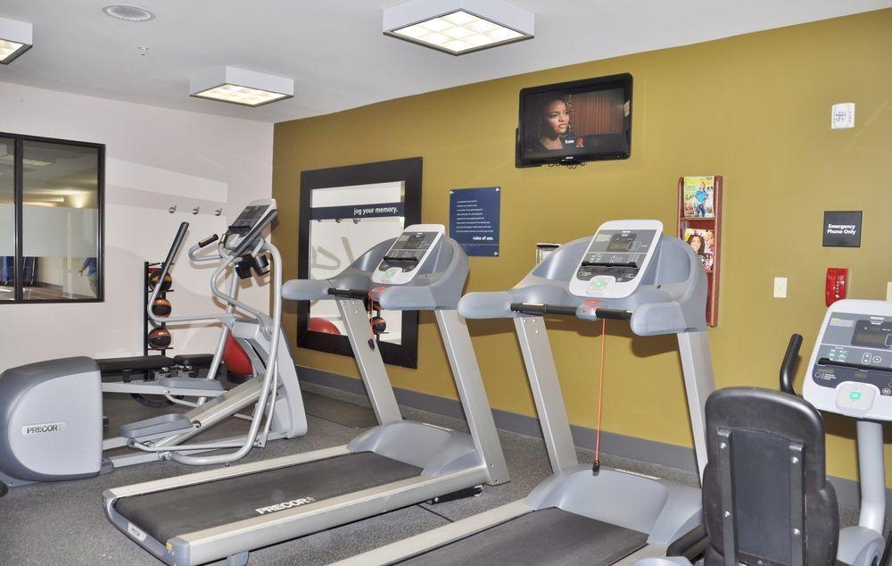 Hampton Inn Macomb Ngoại thất bức ảnh